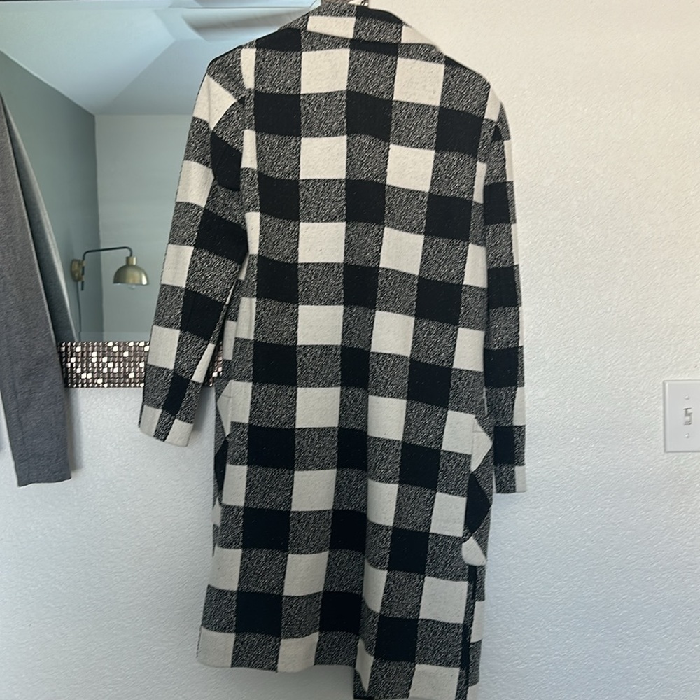 I express NWT size small buffalo check long cardigan/pea coat - Picture 4 of 5